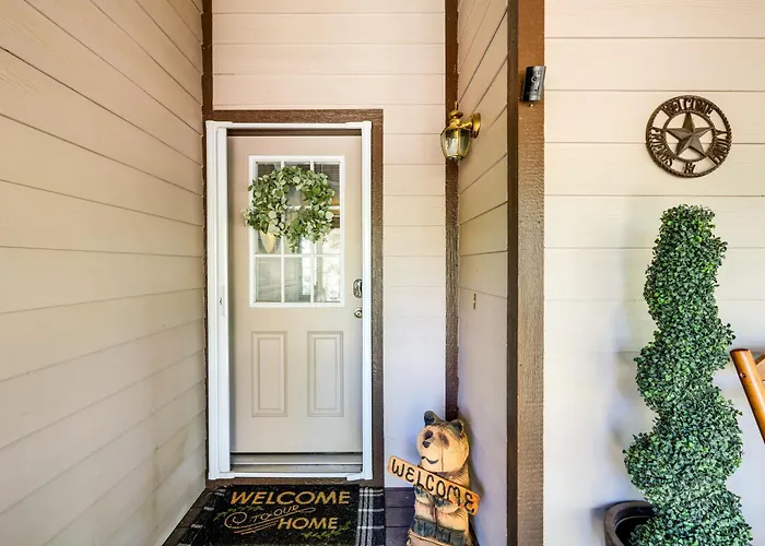 Holiday home Grill & Games: Family-friendly Flagstaff Getaway! *