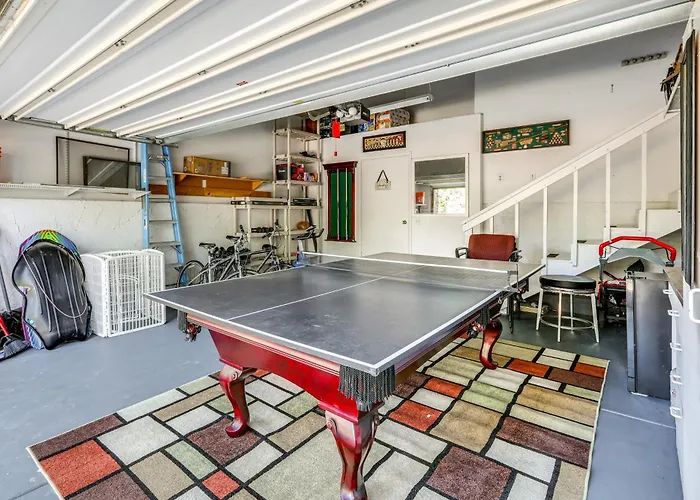 Grill & Games: Family-friendly Flagstaff Getaway! Mountainaire