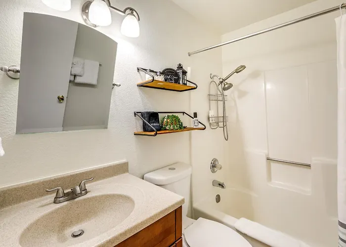 Grill & Games: Family-friendly Flagstaff Getaway! Holiday home *